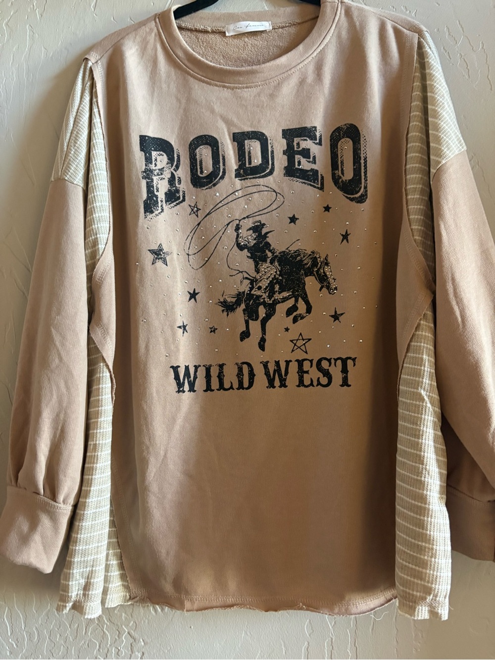 Ces Femme Tan Rodeo Wild West Graphic Long Sleeve Top